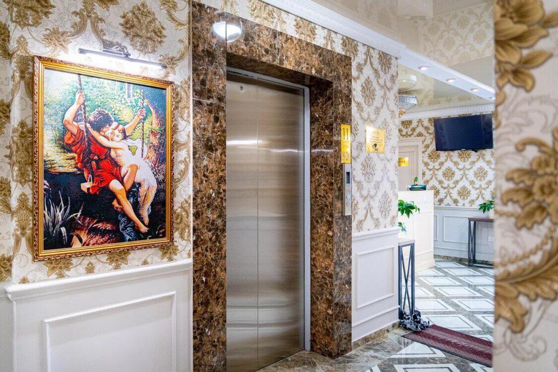 Gold Boutique Hotel Almaty Exterior photo
